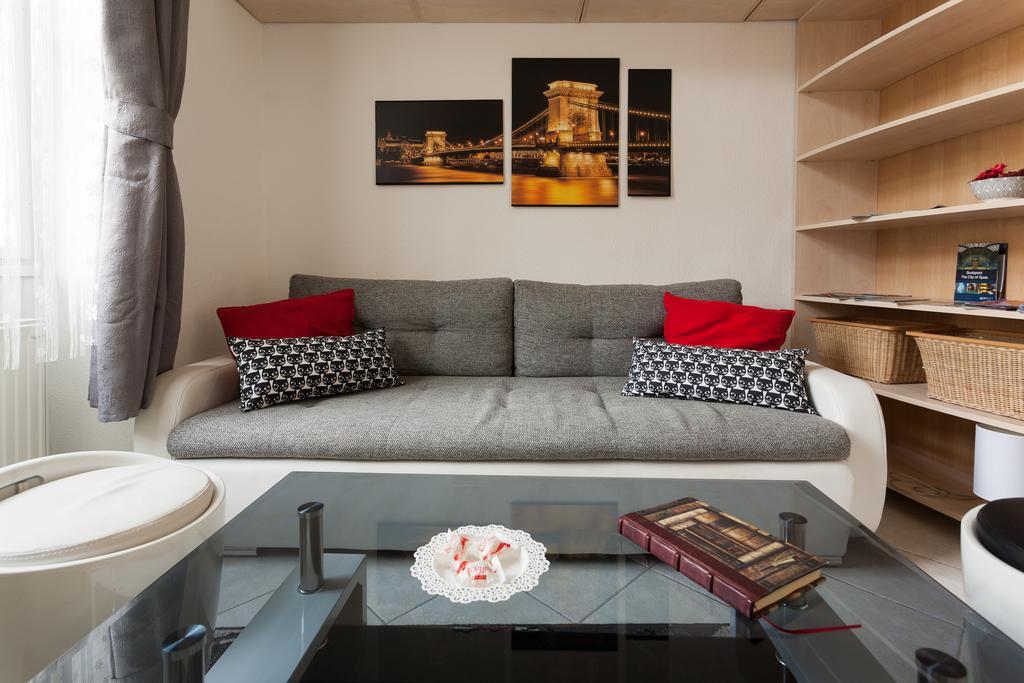 Feel At Home Apartment بودابست المظهر الخارجي الصورة